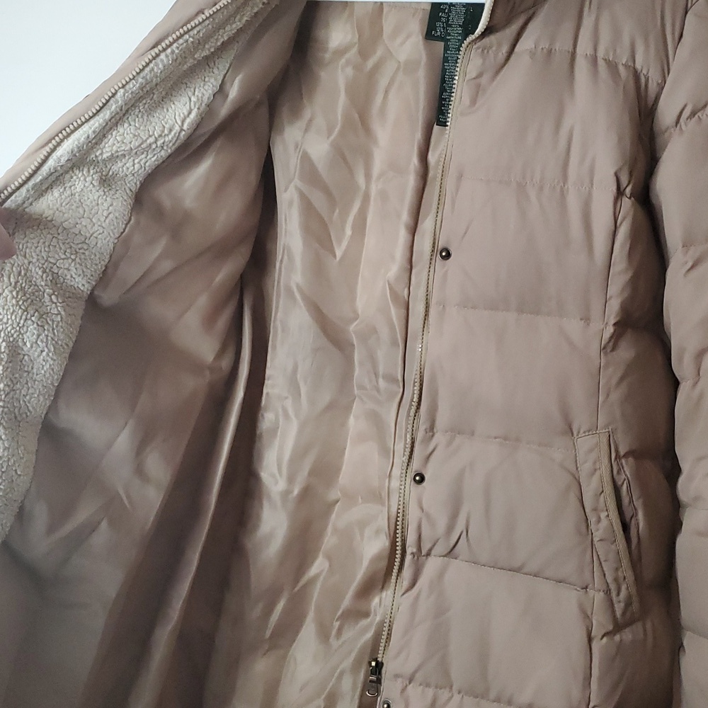 Womens Lauren Ralph Lauren Down Puffer Coat Size Medium Neutral Colored - Picture 5 of 16